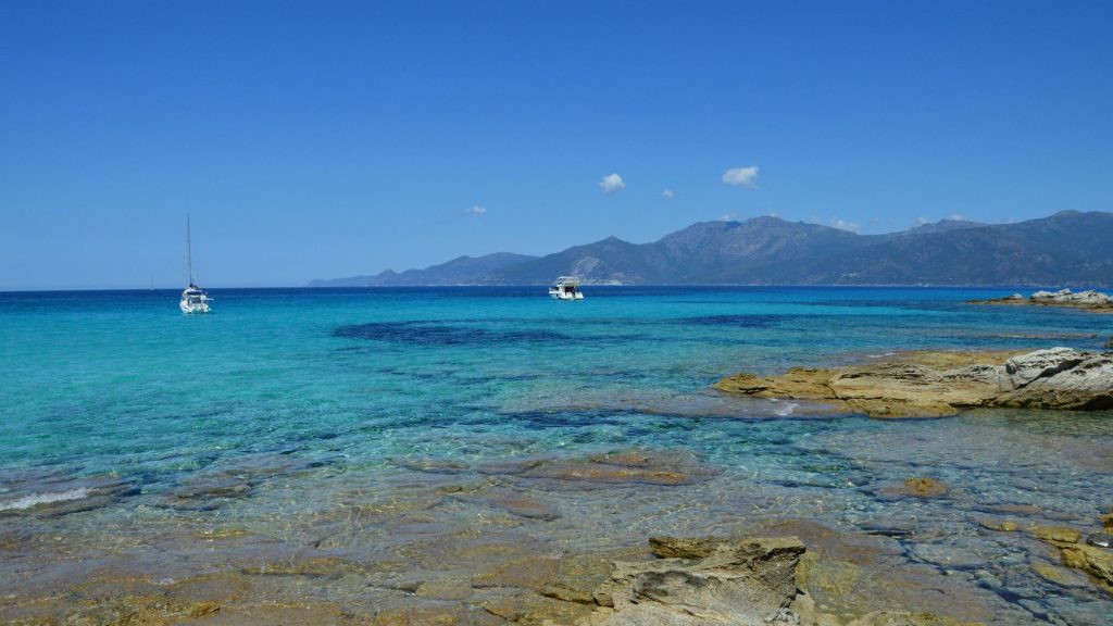 Guide pratique des itinéraires pour explorer les îles grecques