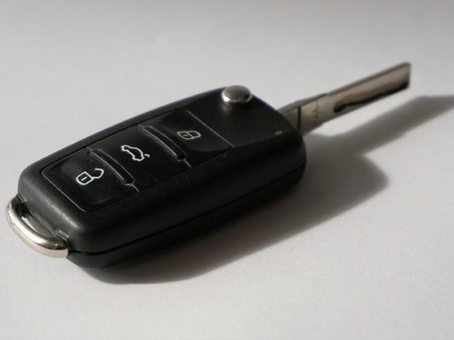 Location de voiture en Grèce : locales vs franchises