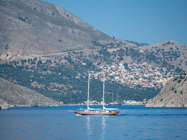 Comment le tourisme américain façonne-t-il les séjours en Grèce ?